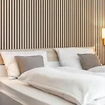 דירה Brixen Alpin Living 8 *