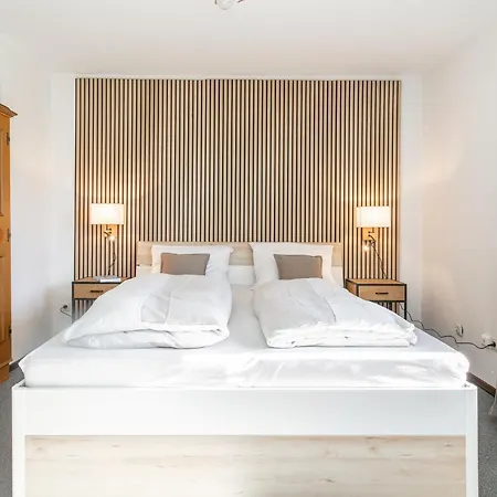 Brixen Alpin Living 8 *