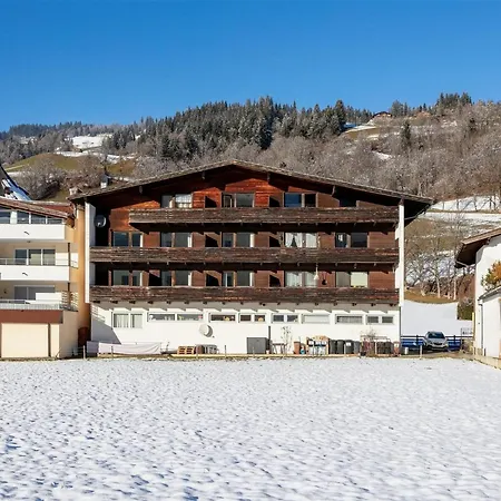 Brixen Alpin Living 8 *