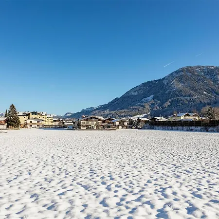 Brixen Alpin Living 8 * בריקסן אים טהלה