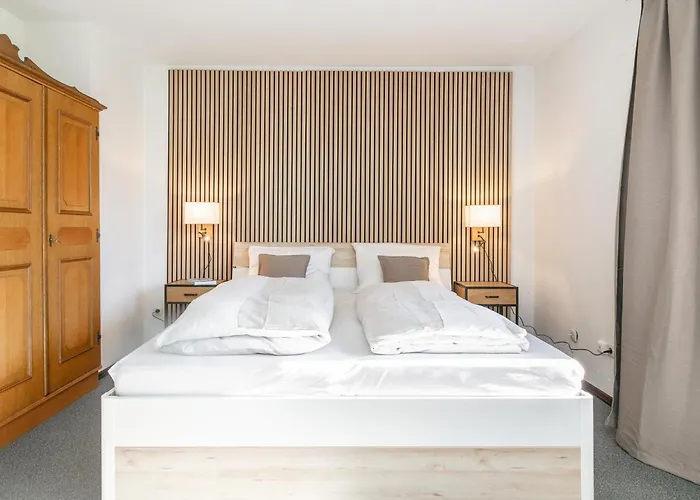 Brixen Alpin Living 8 *