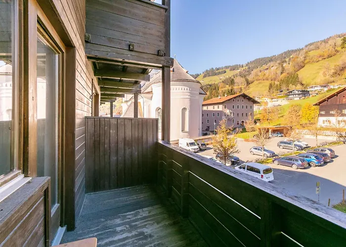 Brixen Alpin Living 8 * ブリクセン イン ターレ