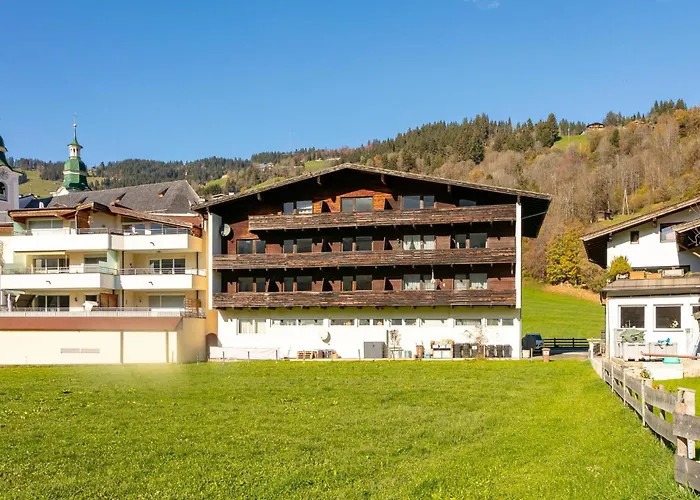 Brixen Alpin Living 8 * ブリクセン イン ターレ